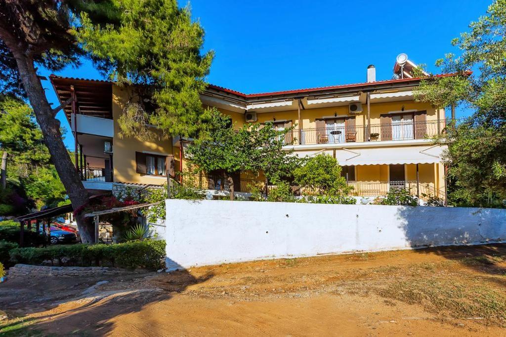 Karnagio Vasilas Agia Paraskevi  Exterior foto