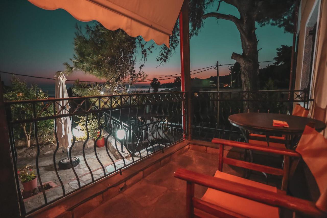 Karnagio Vasilas Agia Paraskevi  Exterior foto